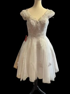 JJ’s House wedding Dress A-line V-Neck Knee-Length Tulle Lace Sz 4 NWT - Picture 1 of 9