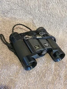 Rare Vintage Tasco Bantam Hunter 8 x 20 Premium Small Size Binoculars - Picture 1 of 4