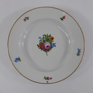 Plato de sopa de porcelana Nymphenburg motivo floral 2 - Imagen 1 de 7