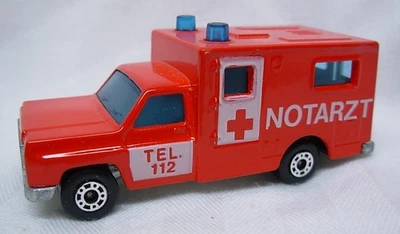 Lesney Matchbox SF #41 Ambulance, red body, blue windows, unpainted base. Notarz - Image 1 of 4