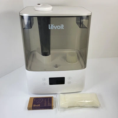 LEVOIT Smart Humidifier Classic 300S 6L 1.58 Gallon Cool Mist Top Fill - Image 1 of 4