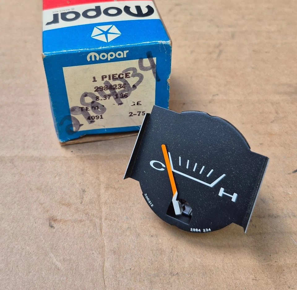 1968 1969 Plymouth Valiant 100 sello nuevo MoPar indicador de temperatura Foto 1 de 2