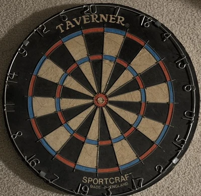 Tablero de dardos Sportcraft vintage 18" dardos 1987 números de cable en muy buena condición Foto 1 de 4