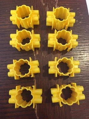 Quercetti Skyrail Roller Coaster ~ Lot of 8 Replacement Track Support Connectors - Image 1 of 3