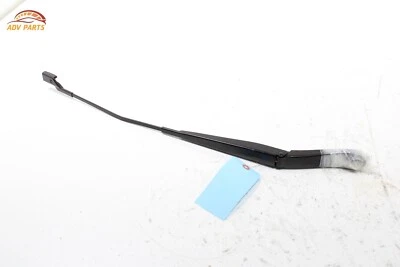 2017 - 2020 年 JAGUAR XE WINDSHIELD 右乘客侧湿巾臂原始设备制造商 — 第 1/4 张图片