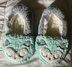 Furry Owl Children’s Slippers Non-slip Bottoms Size 2 - Bild 1 von 2