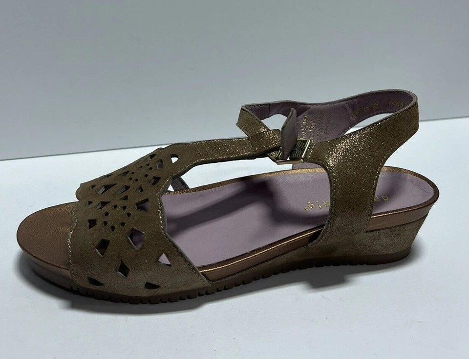 Sandalia Oslo para mujer David Tate talla 9,5 WW Foto 1 de 4