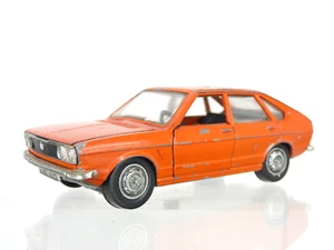 SCHUCO Volkswagen VW Passat B1 Estate Orange 1:43 Very Rare Toy Car Vintage - Picture 1 of 18