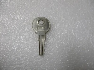 Replacement Key AH04 - Picture 1 of 2