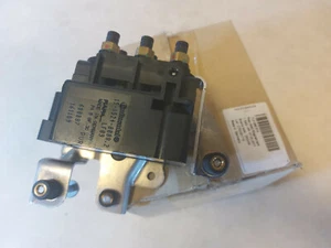 GENUINE Audi Q7 Porsche Cayenne VW Touareg Air Suspension valve solenoid unit - Picture 1 of 12