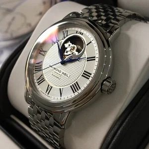 Raymond Weil Mens Swiss Automatic Watch 2827 MAESTRO Silver Dial Steel Boxed - Picture 1 of 9