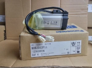 1PC PANASONIC AC SERVO MOTOR MHMJ042P1A NEW ORIGINAL FREE EXPEDITED SHIPPING - Picture 1 of 2