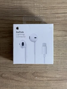 Genuine Apple Wired EarPods Lightning Connector Headphone Headset MMTN2AM/A - Zdjęcie 1 z 6