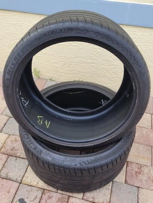 2 个夏季轮胎米其林 Pilot Sport 4S * 315/30 R22 107Y RA1196 6/32nd — 第 1/4 张图片