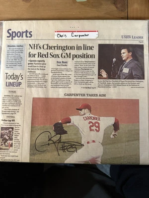 Periódico firmado por Chris Carpenter - LEYENDA de los Cardenales de San Luis  Foto 1 de 2
