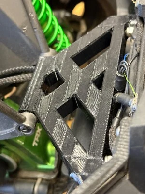 Soporte protector de cuerpo compatible con Traxxas X Maxx Xmaxx soportes de parachoques superiores Foto 1 de 4