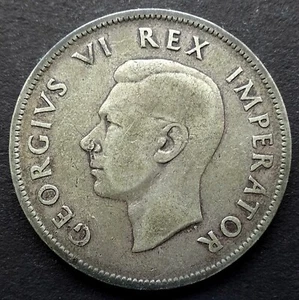 1941 South Africa: 2½ Shillings, 14.14 grams, .800 Silver, KM-30 - Picture 1 of 3