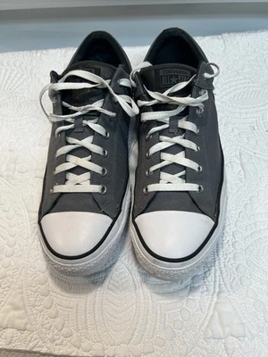 Zapatos de lona Converse All Star Chuck Taylor de caña baja para hombre talla 13 Foto 1 de 4