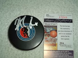 Patrick Roy Signed Hall of Fame Puck JSA Certified #J72349 Colorado Avalanche - Picture 1 of 3
