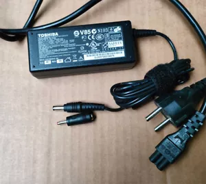 Netzteil Medion Akoya S14402 S14405 S14407 Ladekabel Stromkabel - Bild 1 von 2