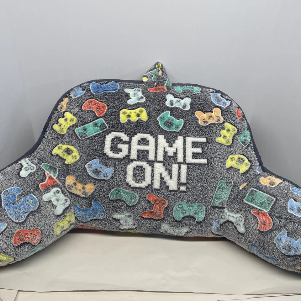 Almohada de respaldo GAME ON de felpa para lectura / TV de The Big One Kohl's Foto 1 de 4