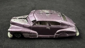 Hot Wheels '47 Chevy Fleetline 2003 First Editions Purple Lowrider - Picture 1 of 5