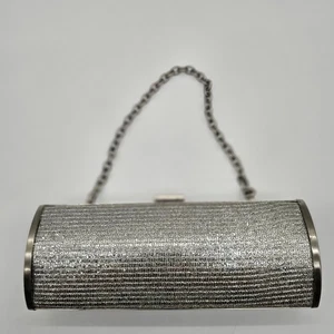 Clutch Handtasche nicht aufgeführt elegant mit Kette Urlaub silber metallic - Bild 1 von 6