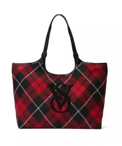Victoria's Secret Red and Black Flannel Plaid Tote Bag Snap NWT - Picture 1 of 2