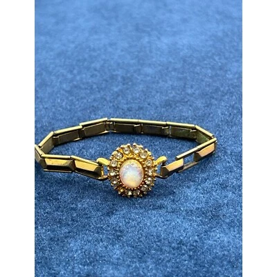 Brazalete vintage de ópalo y diamantes en tono dorado Foto 1 de 4