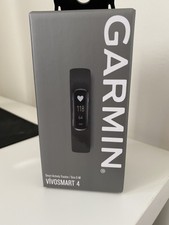 Garmin VivoSmart 4 Activity Tracker - Black with Midnight, Size S/M