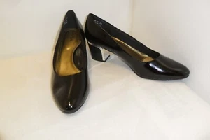 Soft Style Black Pumps Size 8 Wide - Picture 1 of 1