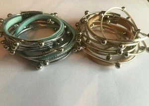 Mucho De 2 Pulseras" Atout beauté" De Varias Hileras Cierre Imantado S110 - Imagen 1 de 4