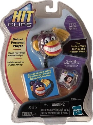Hasbro 2003 HIT CLIPS Deluxe Personal Player Accessorize W/ Neckcord and Banana - Image 1 of 4