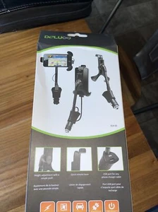 Delux Smartphone Holder With USB Charger Black And New - Picture 1 of 6