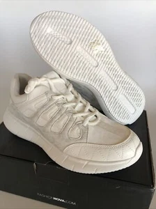 Fashion Nova Womens Meghan Sneakers Size US 11 - Picture 1 of 8