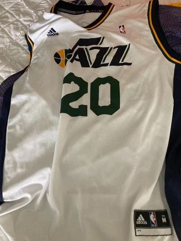 Utah Jazz Gordon Hayward  NBA    jersey adult sz adult Medium New Cover