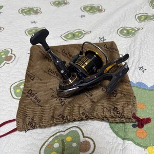Carrete giratorio LAXUS 25000XH-LBD nuevo DAIWA - Imagen 1 de 8