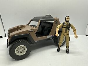 GI Joe Vamp Mark II Attack Jeep 1984 w/Tan Clutch ARAH Hasbro