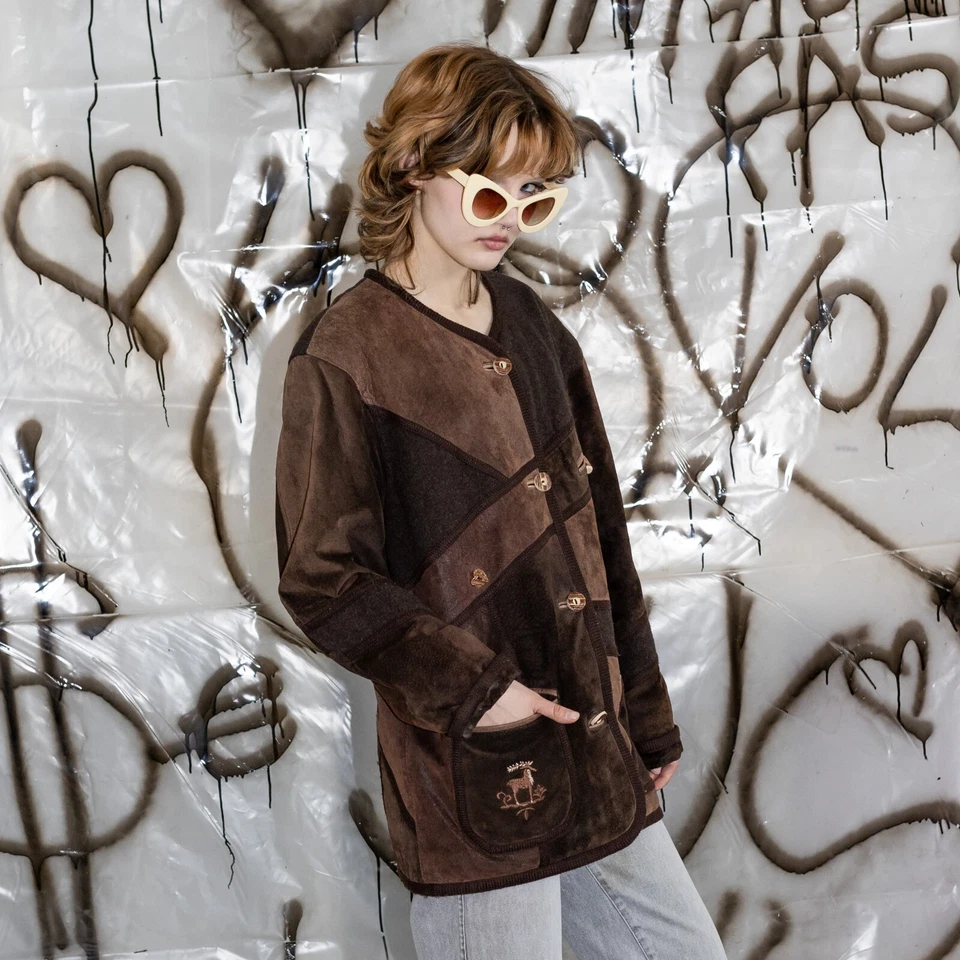 Chaqueta vintage años 90 retro gamuza parcheada en tonos marrones Foto 1 de 4