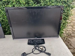 IIYAMA PROLITE E2607WS 26" MONITOR WITH STAND & POWER CABLE SPARES AND REPAIRS - Photo 1/5