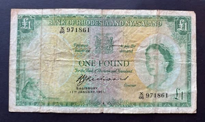 1961 Rhodesia and Nyasaland 1 pound circulated banknote #971861 - Picture 1 of 2