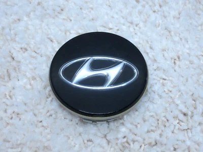 Tapa central de llantas de aleación OEM HYUNDAI AZERA, GENESIS, SANTA FE 52960-3K210 #A-2 Foto 1 de 2