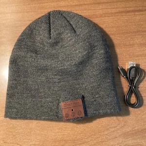CHENFEC Unisex GRAY BLUE-TOOTH BEANIE HAT MUSIC HAT - Picture 1 of 5