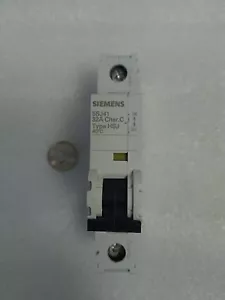 Siemens: 5SJ4132-7HG40 - Interruttore automatico, 1 polo, 240VAC, 32A, 14kA, UL489 - Foto 1 di 6