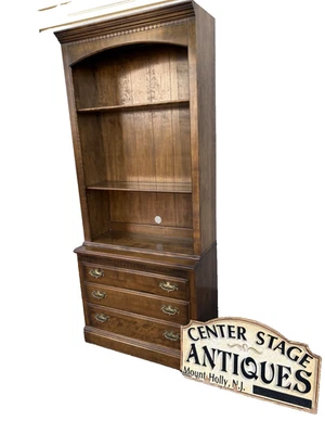 66952 ETHAN ALLEN Librería Curio China Gabinete Cofre Foto 1 de 4