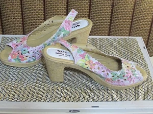 SPRING STEP Floral Pastel Cutout Slingback Sandals 3" Heels - Italy 40 9.5 M - Picture 1 of 15