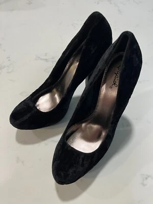 Qupid Black Faux Suede Platform High Heel Slip on Pumps Women's Shoes Size 7.5 - Image 1 of 4