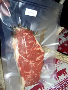 Köstliches Wagyu-Rind Roastbeef Delikatesse dry aged 10 Wochen gereift 334 g - Bild 1 von 2