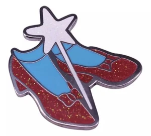 Wizard Of Oz Dorothy Red Ruby Slippers Judy Garland Metal Enamel Glitter Pin - Picture 1 of 1