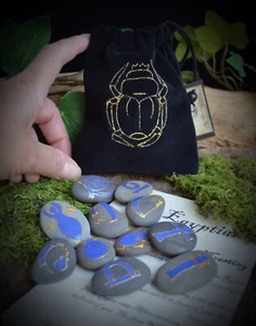 Egyptian Oracle Rune Stones  Wicca Pagan Witchcraft Divination Scarab Bag - Picture 1 of 3